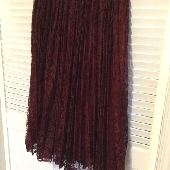 Pink Martini Burgundy Pleated Lace Skirt, Size S - Picture 2 of 8